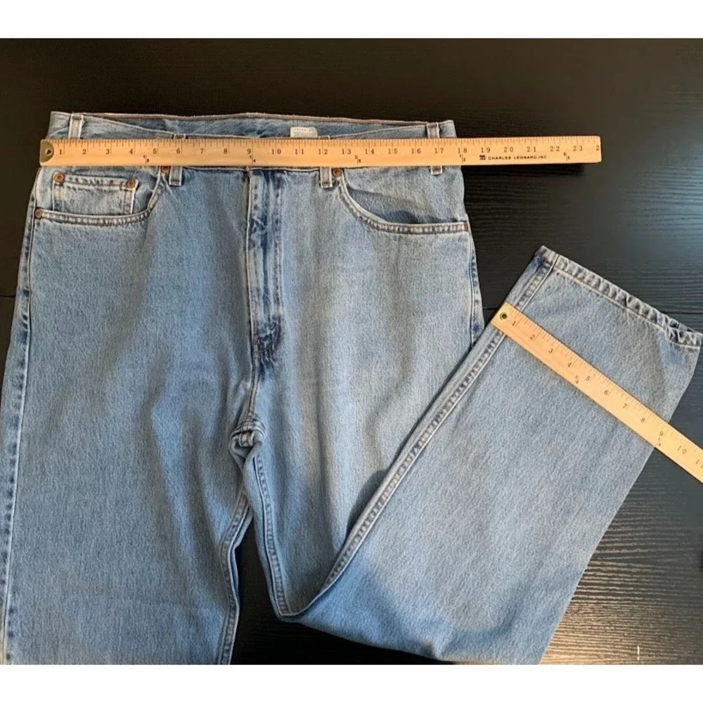 Levi's 505 Regular Fit Straight Leg Light Wash Denim Blue Jeans Men's 38x30‎